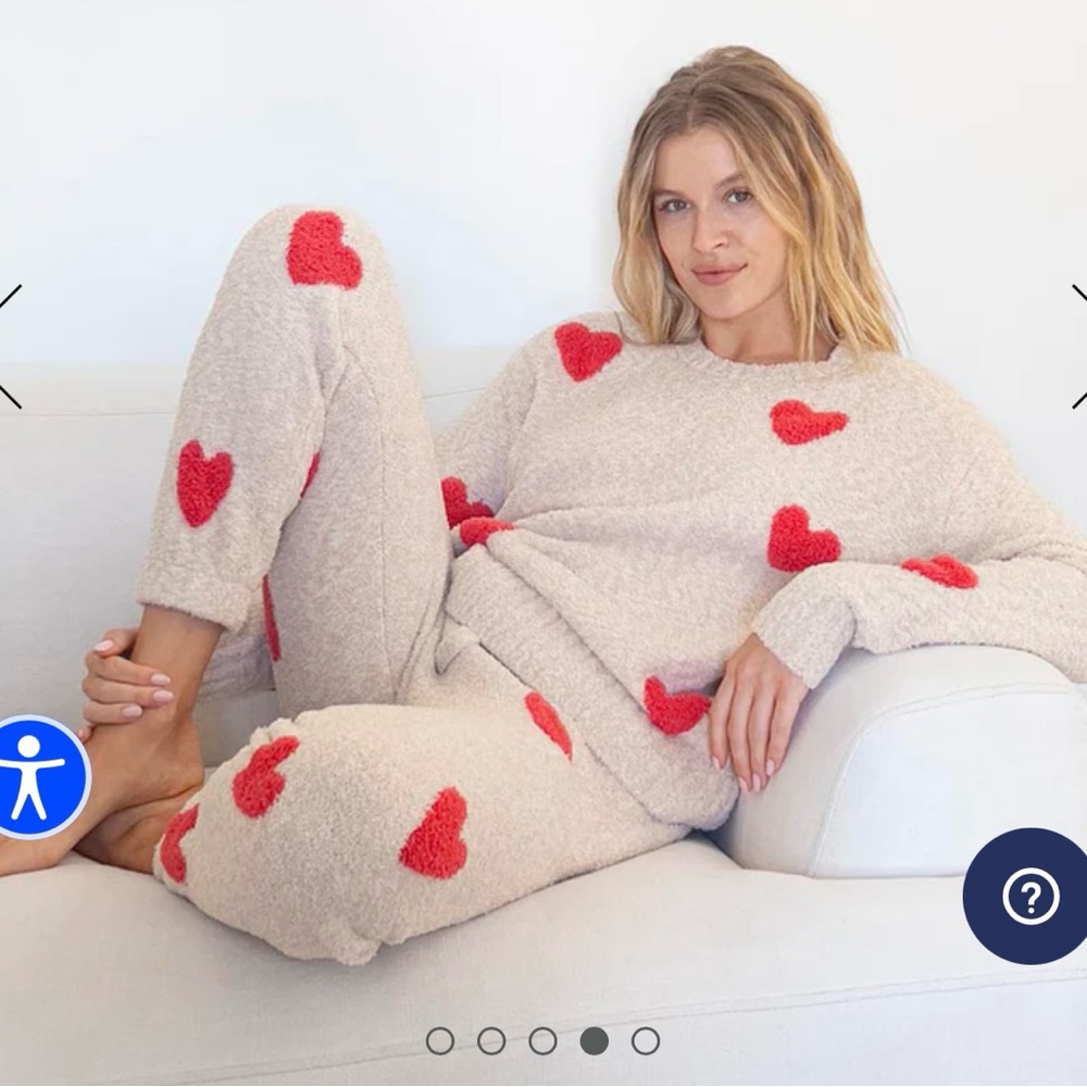 SPLENDID Fuzzy Sweater Hearts LOUNGEWEAR